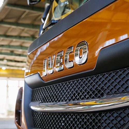 IVECO X-WAY Lastwagen