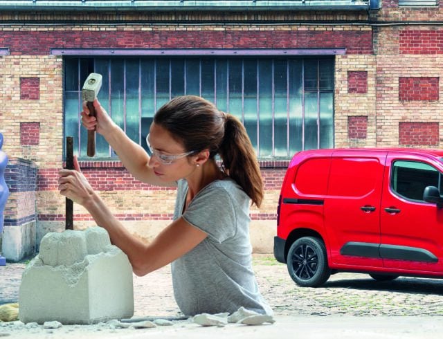 2021_Berlingo_Van_2-640x490