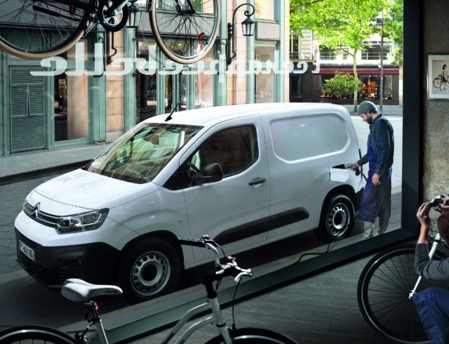 2021_e-Berlingo_Van_1-640x490