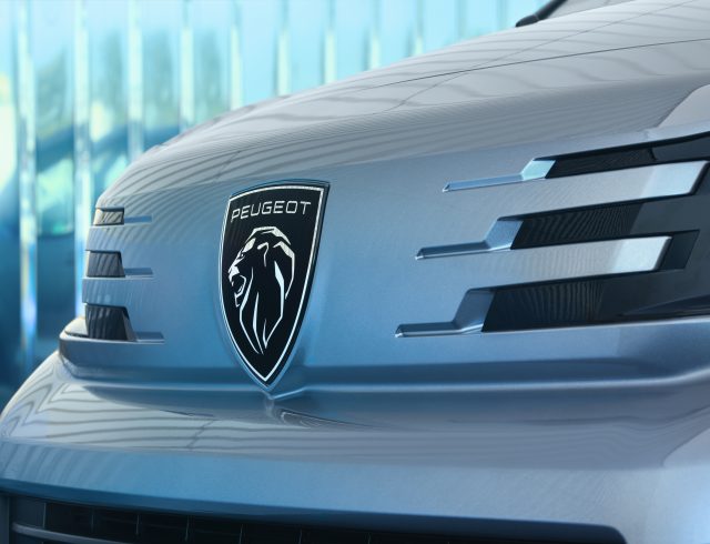 PEUGEOTE-Expert-640x490