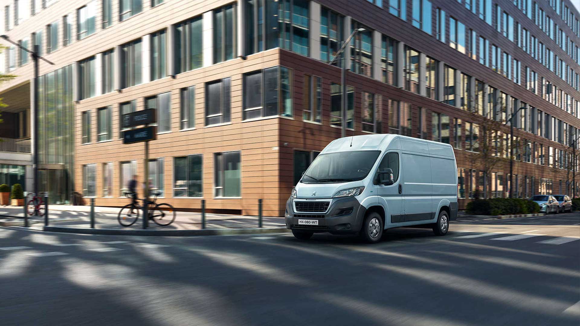PEUGEOT_BOXER_2006KL100_1920x1080