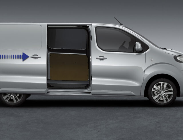 PEUGEOT_EXPERT_1603PROD003-640x490