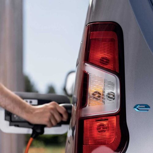 PEUGEOT_PAR_2021_015_FR_860_1000-500x500