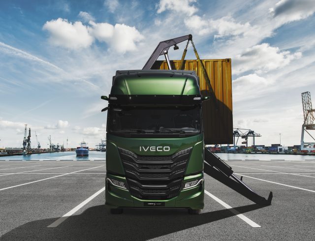 S-Way_MY24_Sattelzug-2-640x490